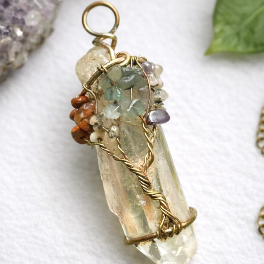 Crystal Pendant Necklace - Tree of Life - Picture 2 of 2